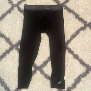 Brand New Nike Pro 3/4 Leggings (Men’s Medium)